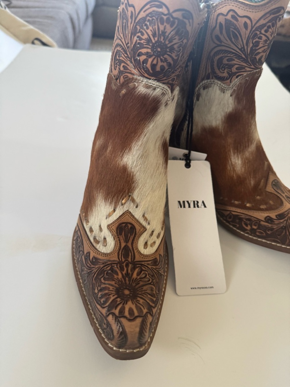 Myra Bag Brown & White Cowhide Tooled Leather Ankle Boots 8 - Picture 9 of 11